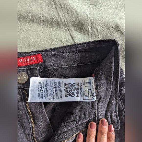 Guess black high rise skinny jeans - Picture 3 of 5